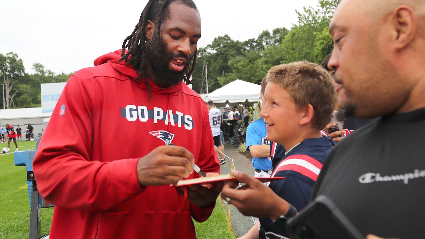 Jerod Mayo doesn't see any evidence of Matthew Judon being upset