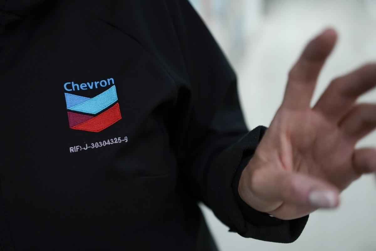 FTC Delays Chevron-Hess Decision to After Exxon Arbitration