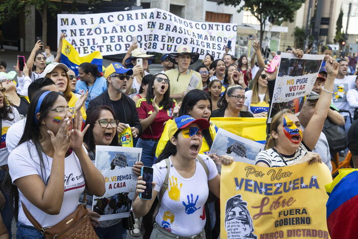 L'opposizione in Venezuela denuncia irregolarità