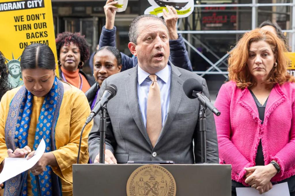 NYC Comptroller Brad Lander officially announces run for mayor