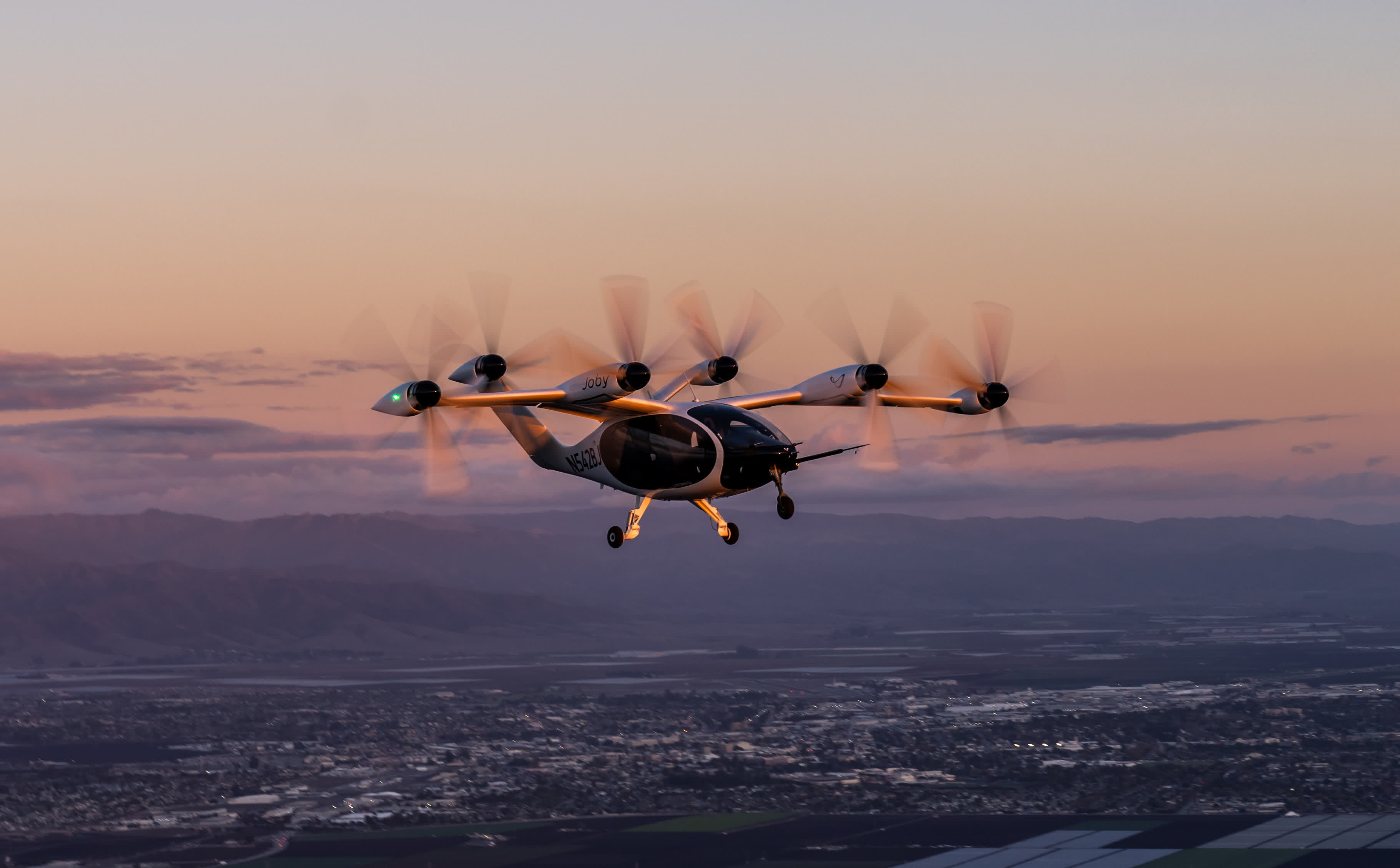 Hydrogen-powered VTOL aircraft completes groundbreaking 523-mile flight across California