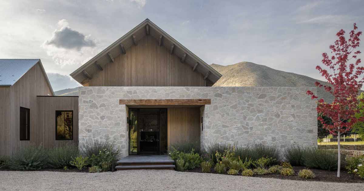 A Contemporary Ranch Home Bathed In Light And Natural Materials