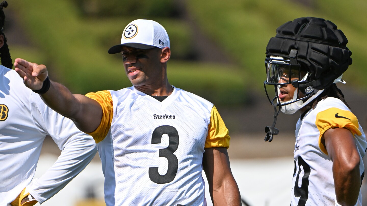 Russell Wilson finally gets some training-camp work with Steelers