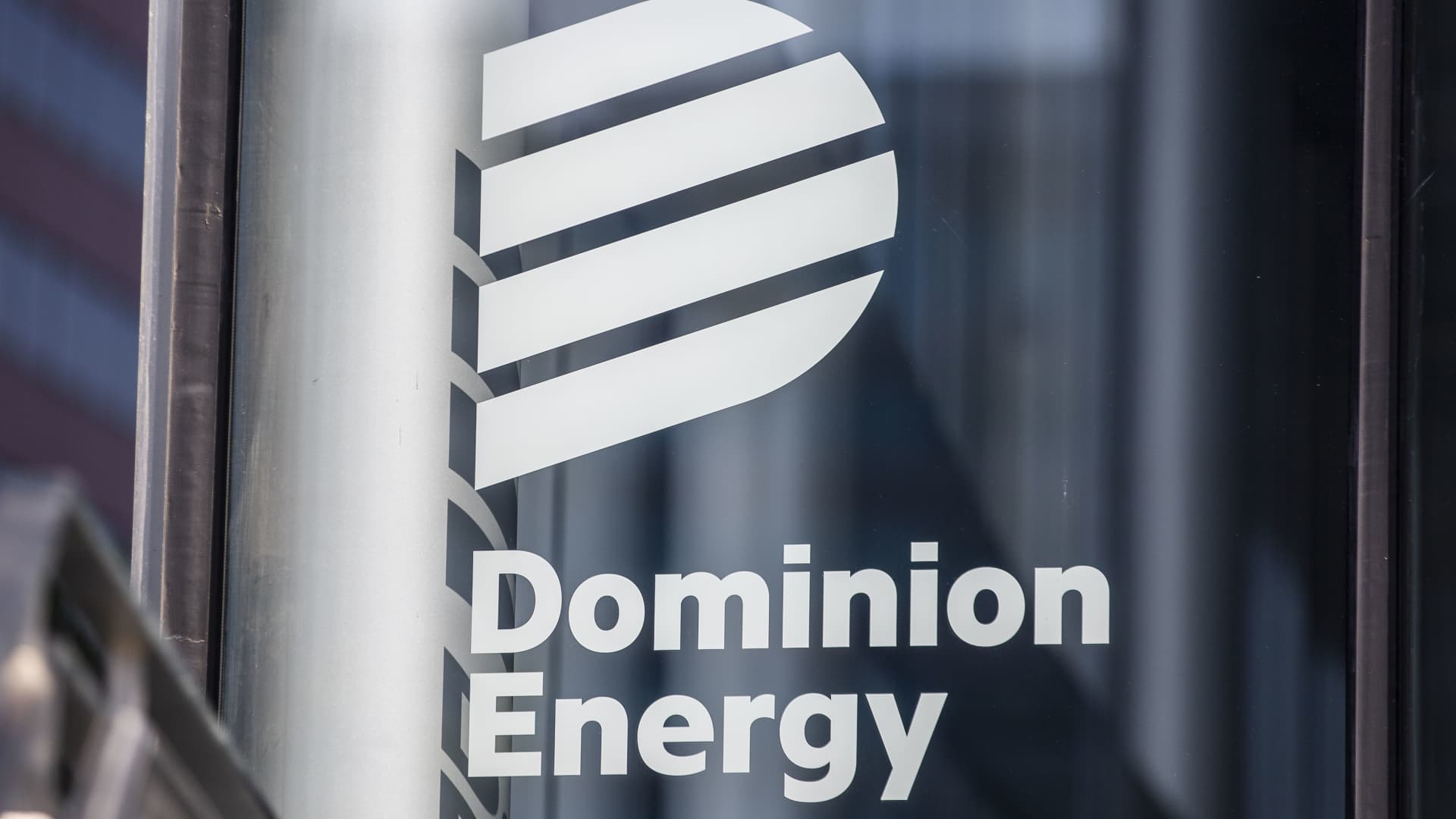 Dominion looking to connect data center to Connecticut nuclear plant