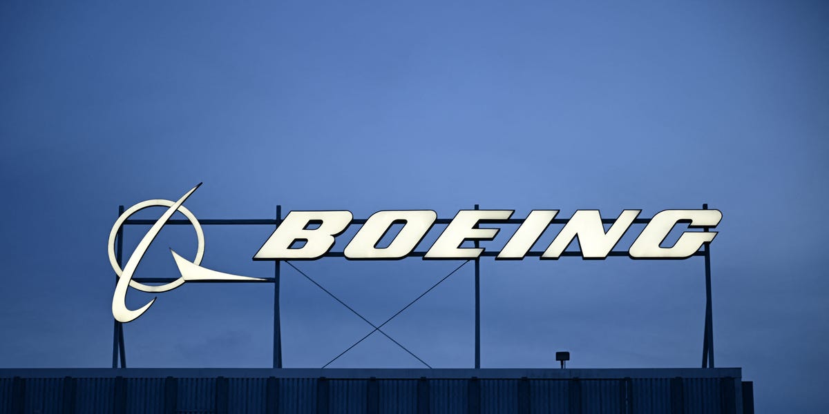 Boeing has named its new CEO to lead the firm out of its crisis