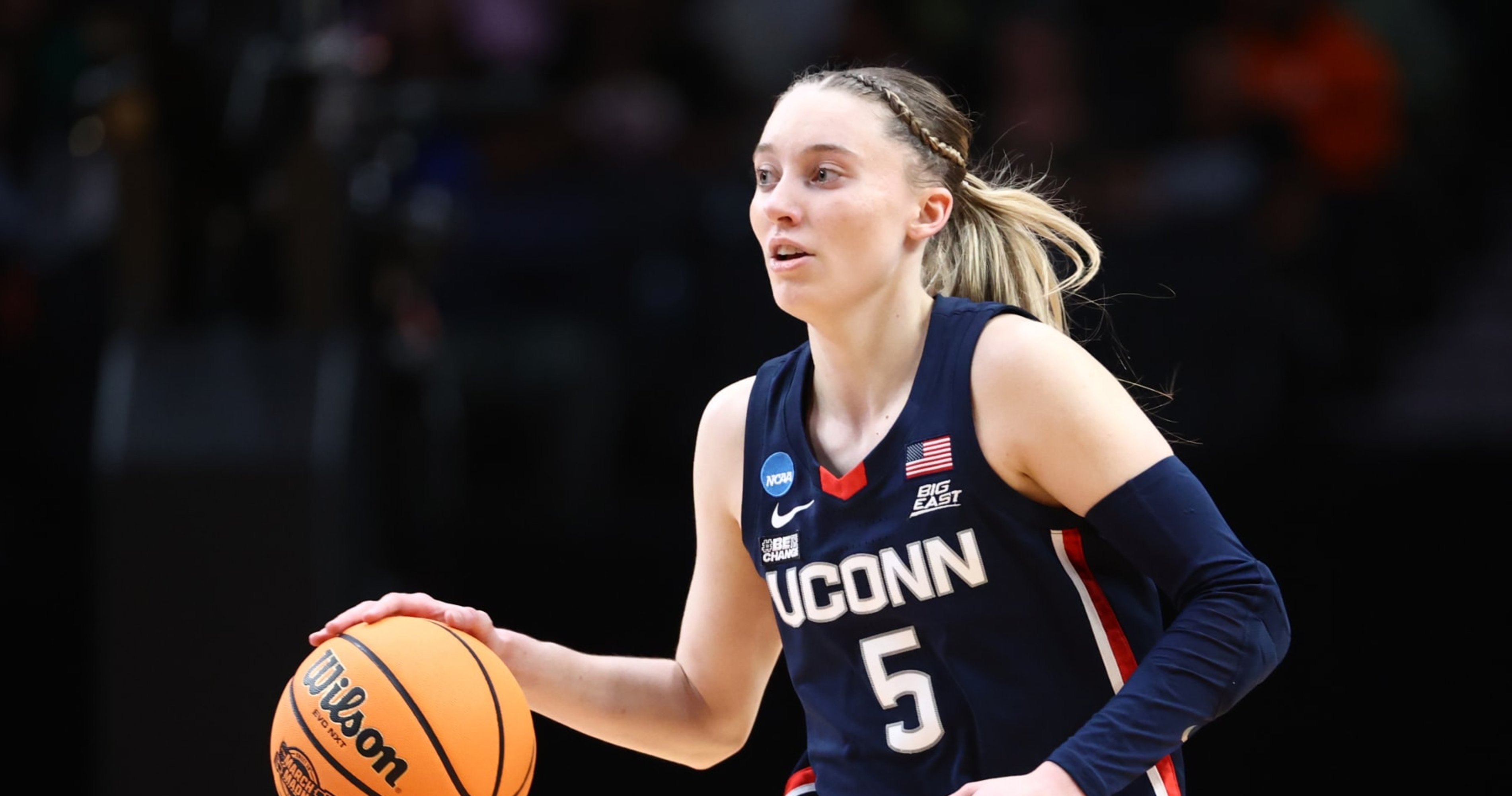 Paige Bueckers, Unrivaled Land NIL Contract; 1st NCAA Athlete with Ownership Equity