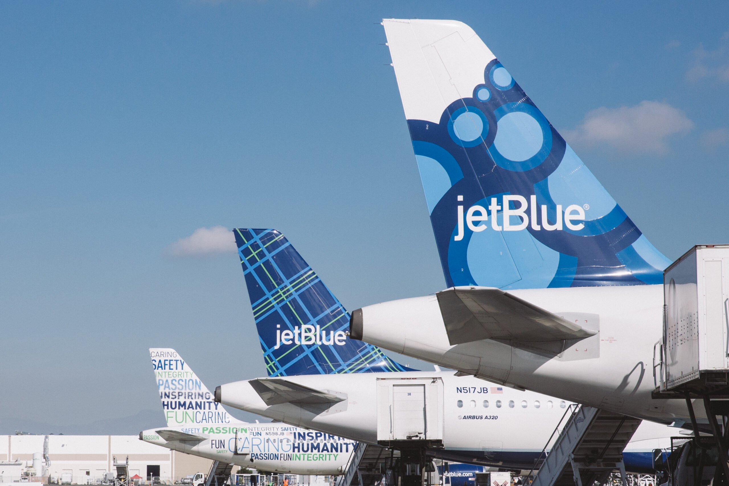 JetBlue Goes Big in New England, Adds Manchester, NH Service