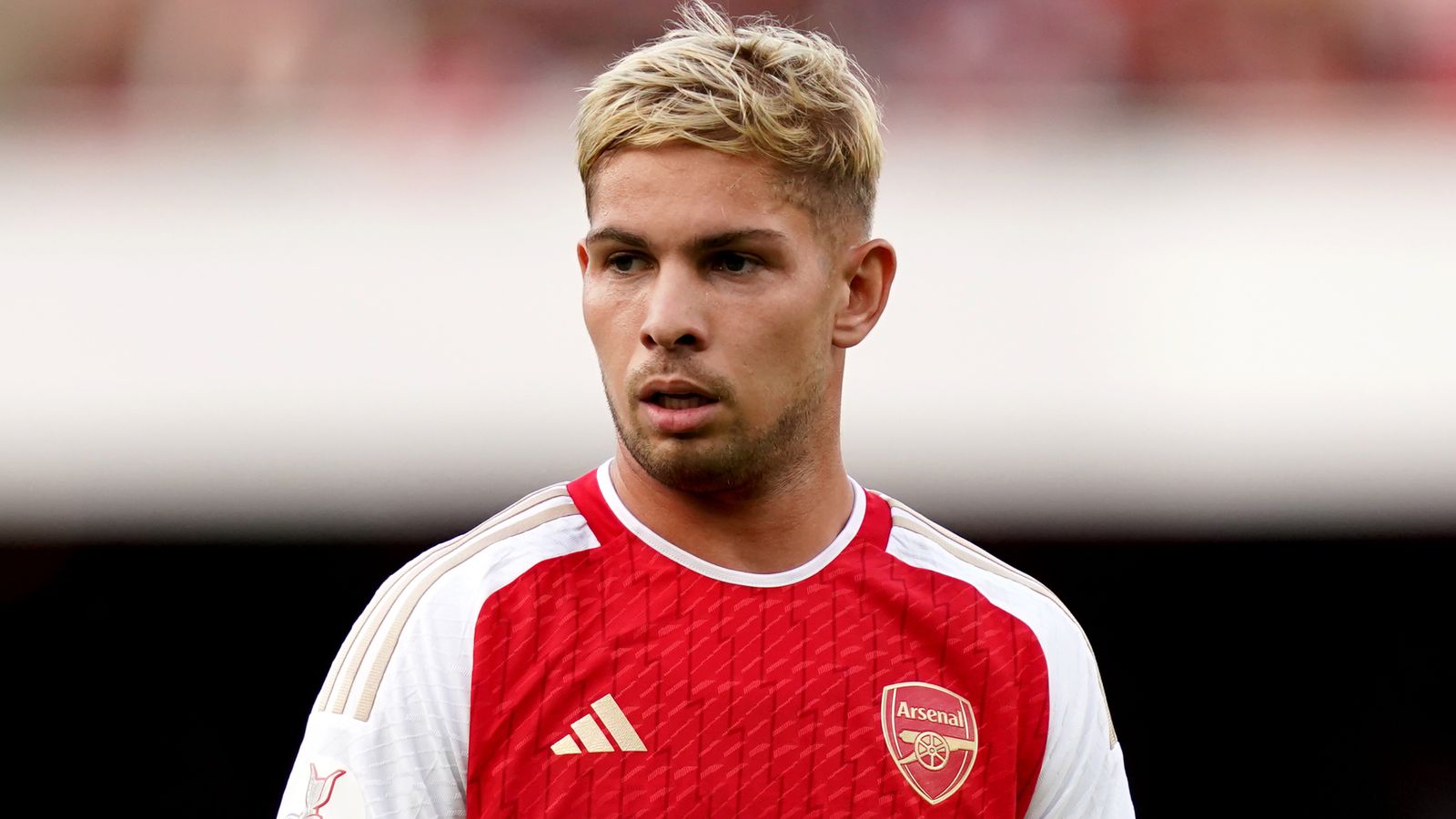 Fulham complete club-record deal for Arsenal midfielder Smith Rowe
