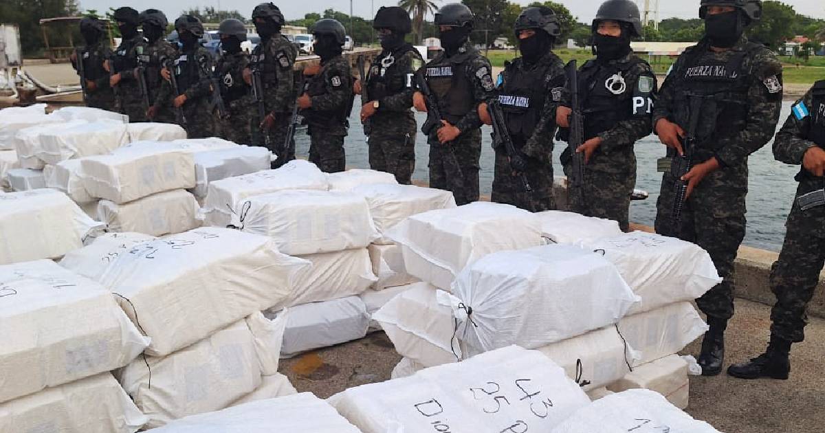 Honduras incinera toneladas cocaína incautadas Caribe