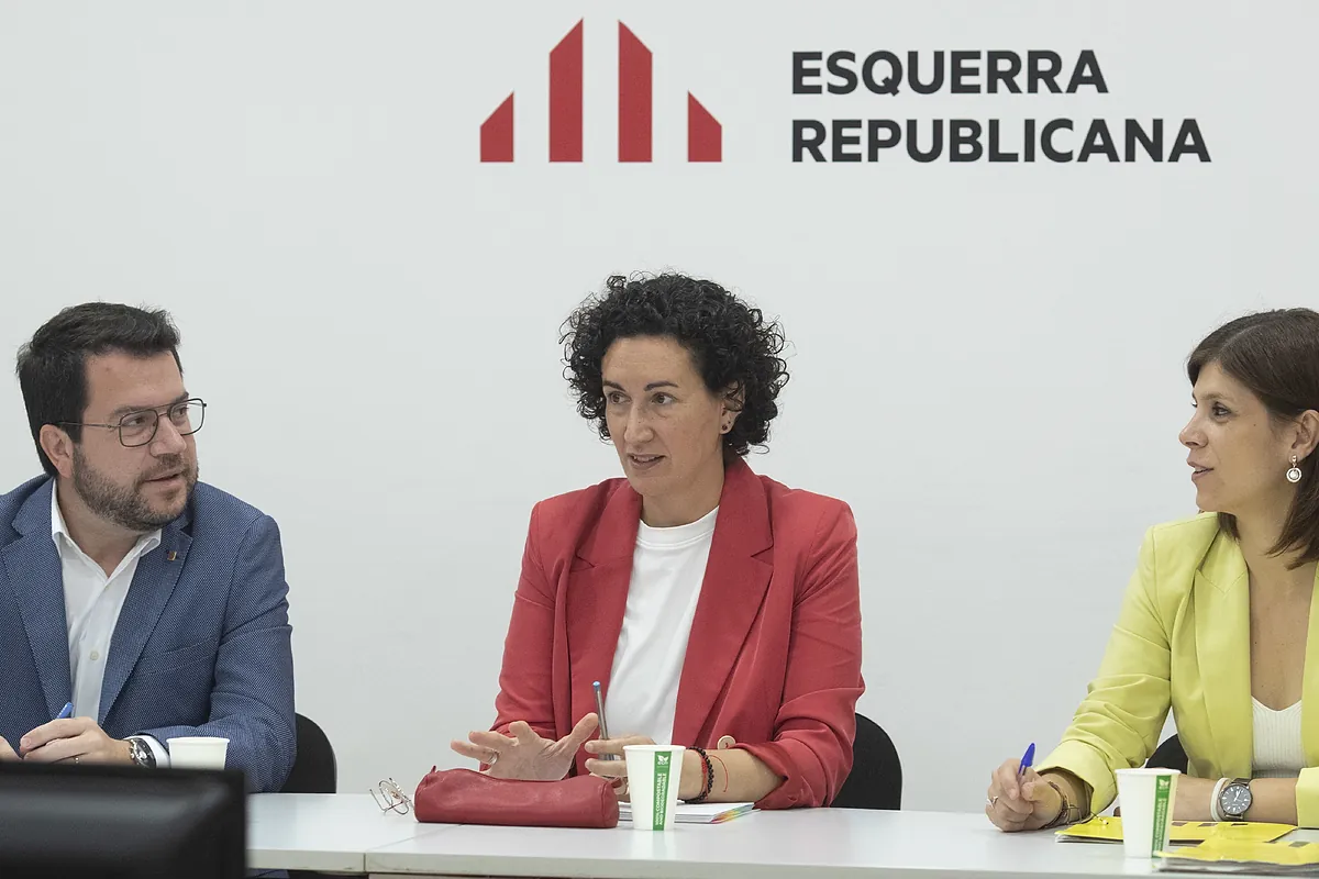 Destituciones, amenazas y grabaciones: la guerra interna en ERC se recrudece y es el principal obstáculo para la investidura de Salvador Illa