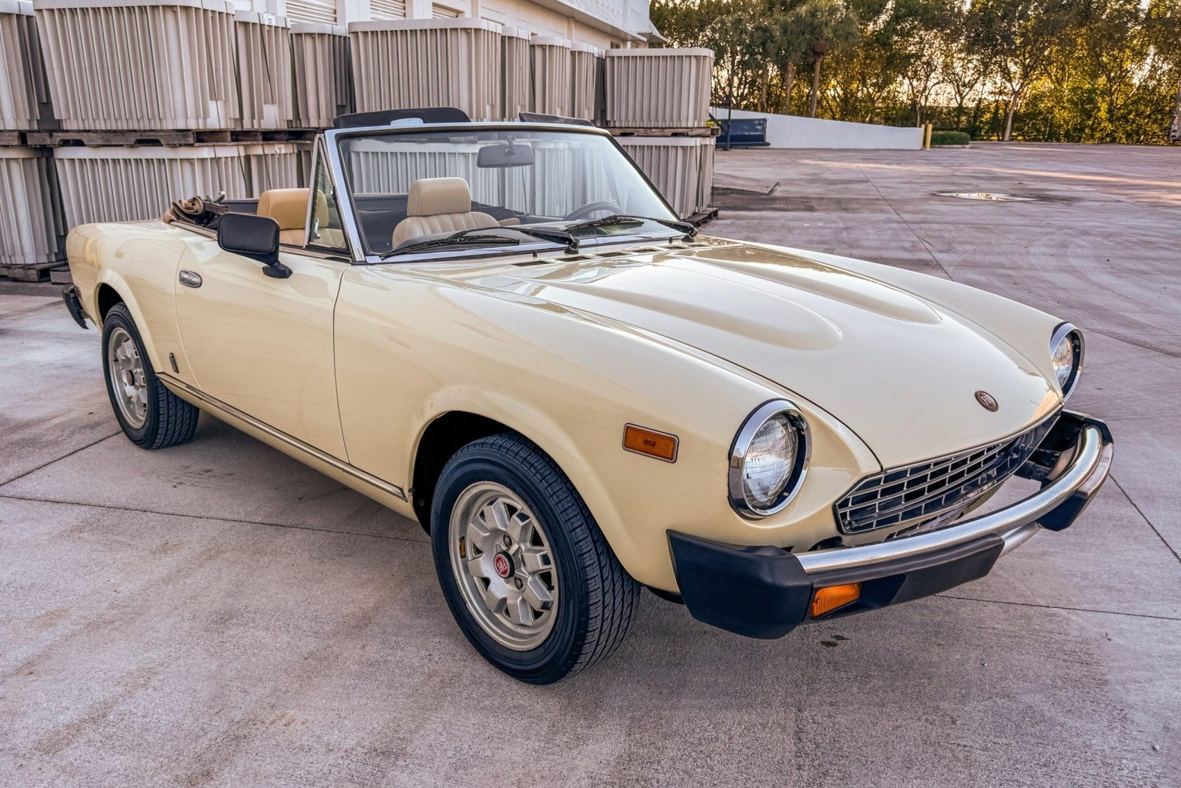 1982 Fiat Spider 2000 at No Reserve