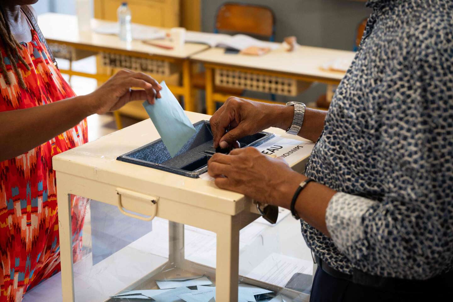 Résultats des législatives 2024 dans les outre-mer : Emmanuel Tjibaou premier indépendantiste élu en Nouvelle-Calédonie depuis 1986