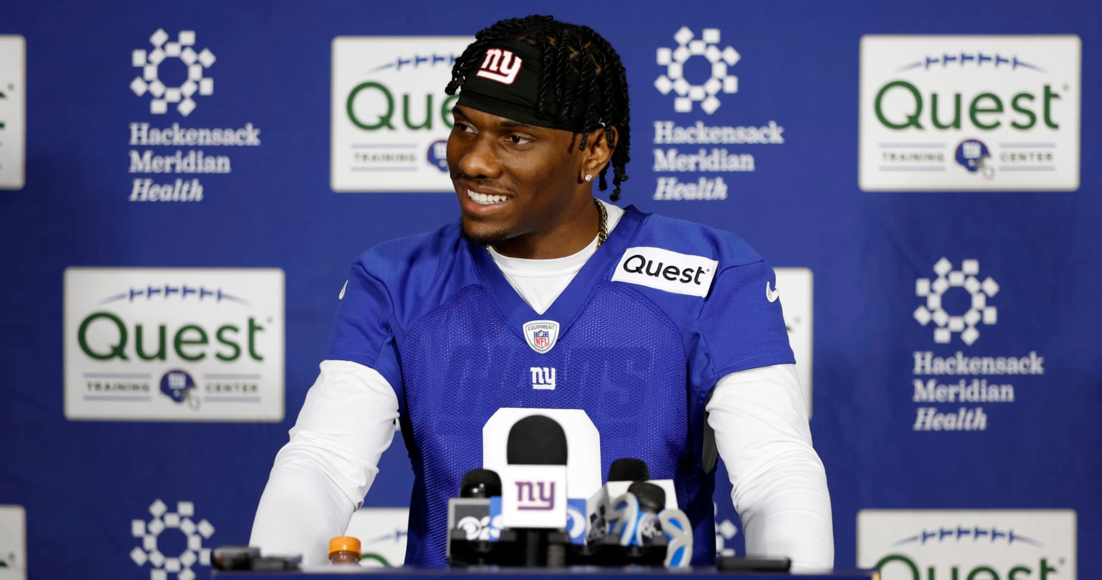 Buying or Selling Giants' Top Offseason Performances Ahead of Training Camp