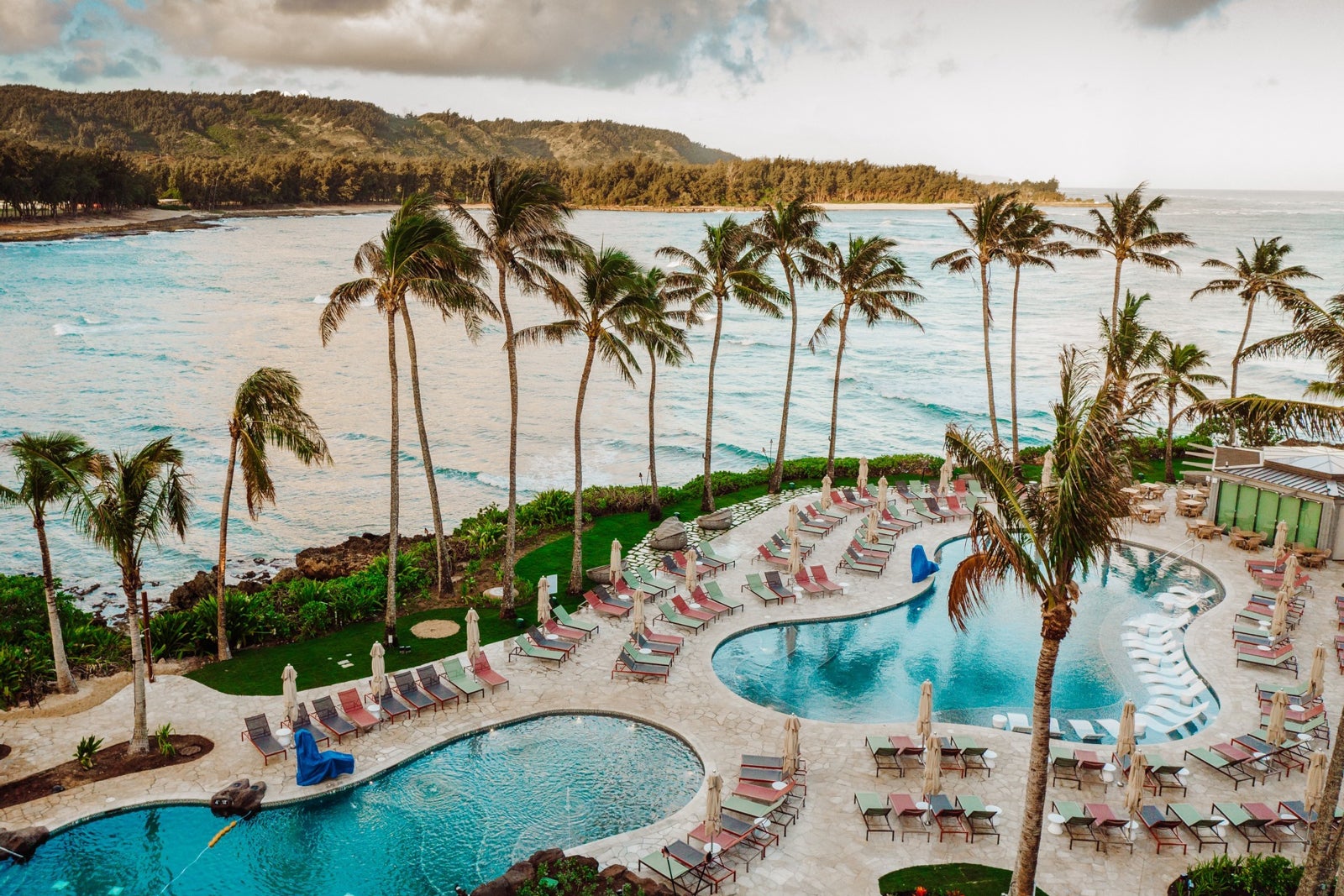 One of Hawaii’s best hotels is officially part of Marriott Bonvoy