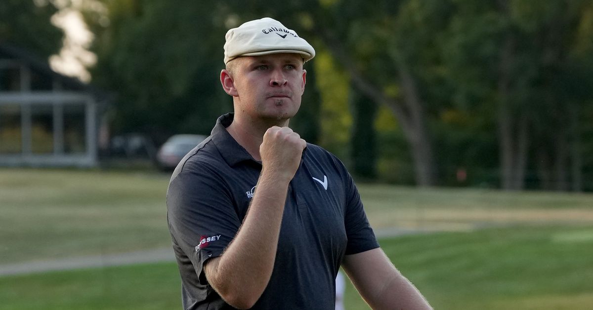 Harry Hall’s mind-boggling playoff chip-in, breakthrough 1st PGA Tour victory