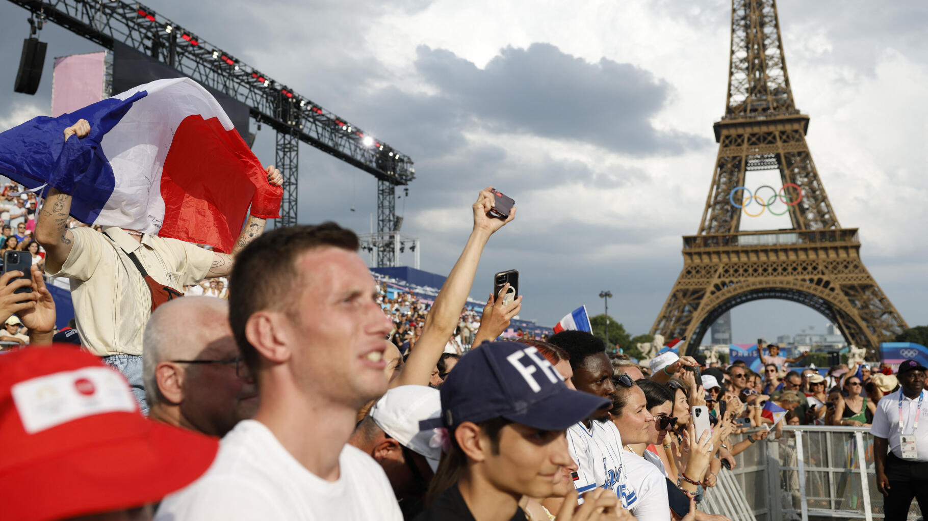 JO de Paris 2024 : D’où vient ce procès fait à la gauche (et pourquoi c’est infondé)