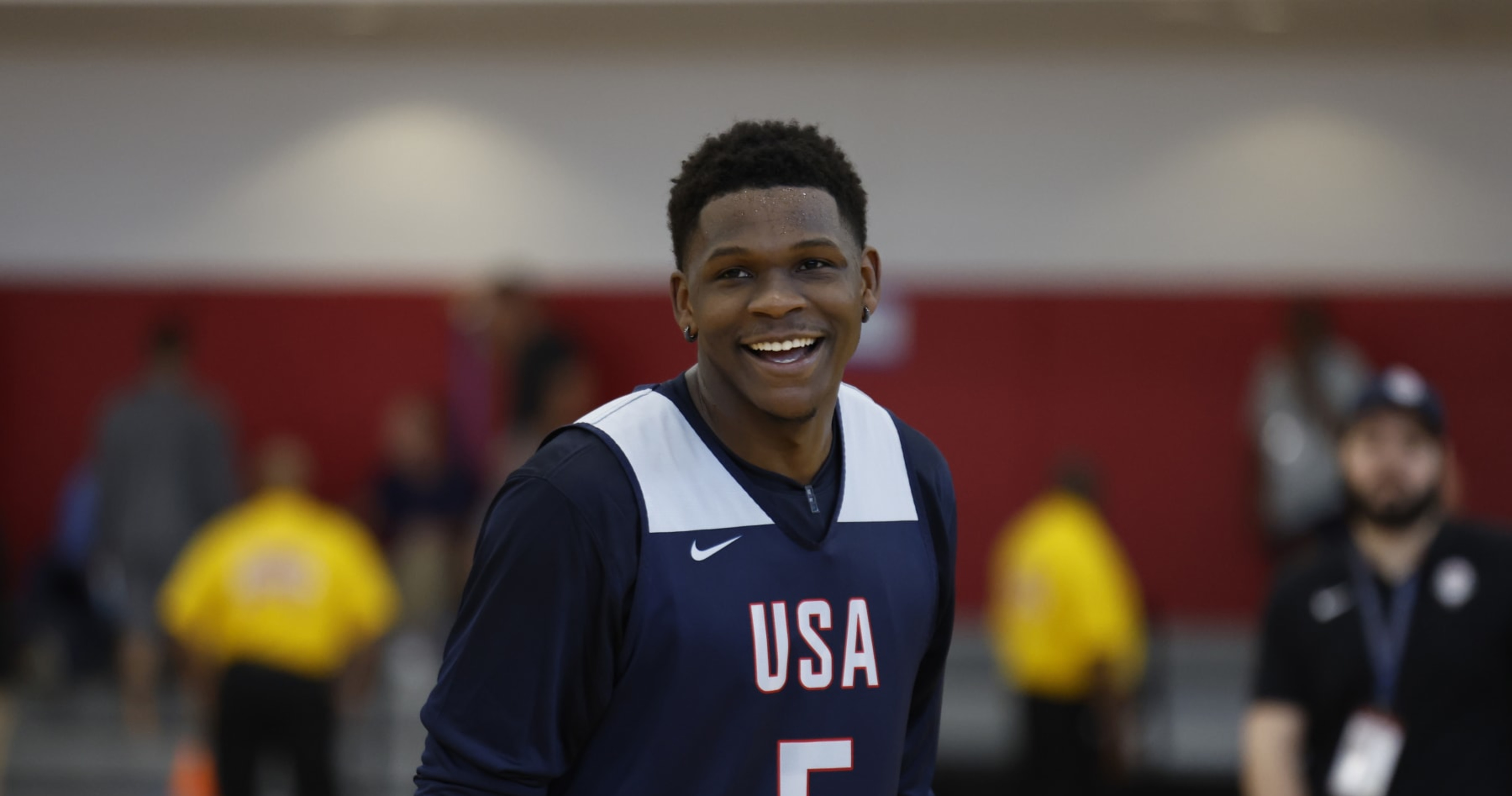 Steve Kerr: 'I Love' That Anthony Edwards Views Himself as Team USA's 'No. 1 Option'