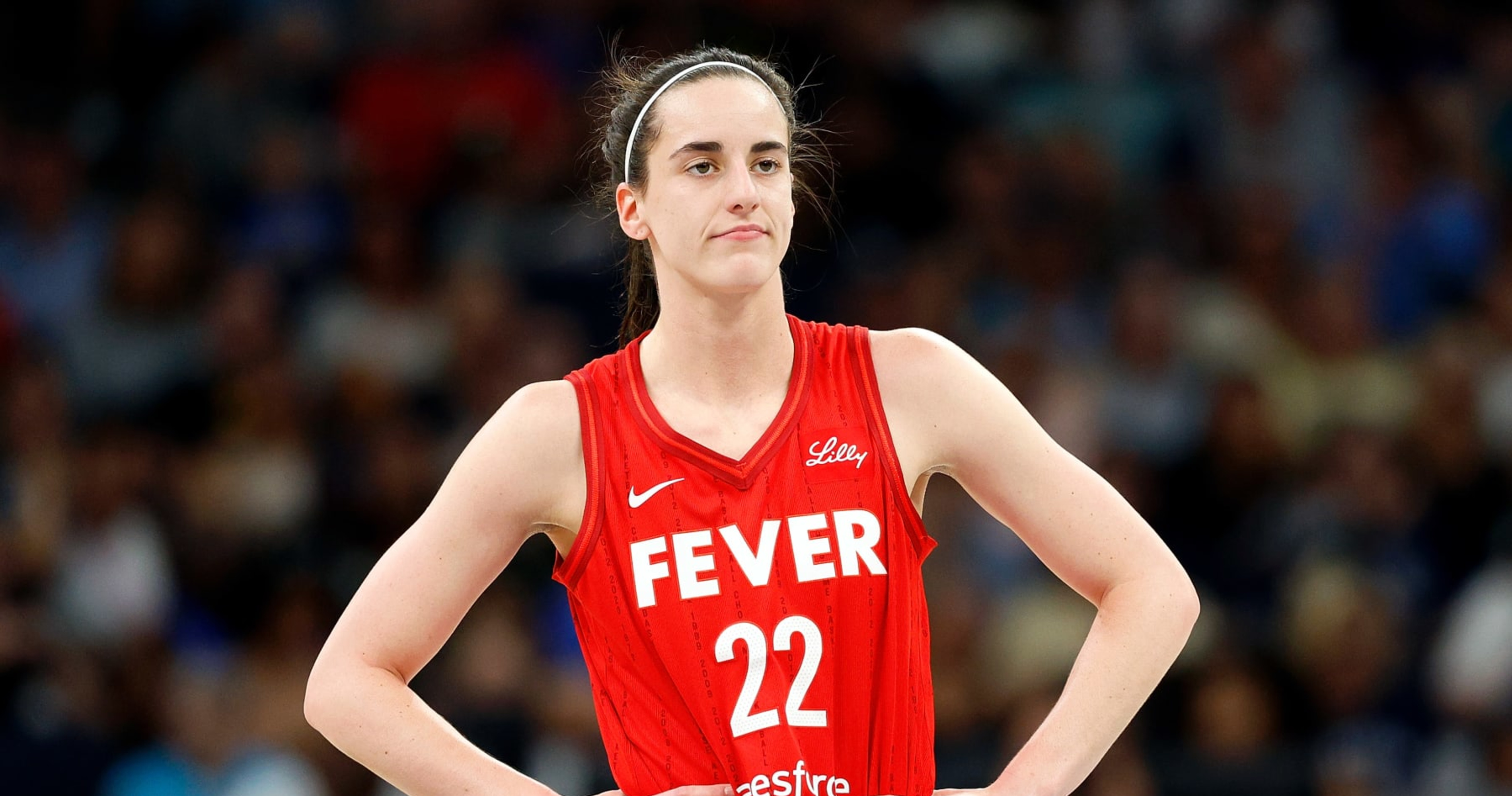 Caitlin Clark's Clutch 4th Quarter Praised by WNBA Fans as Fever Rally to Beat Lynx