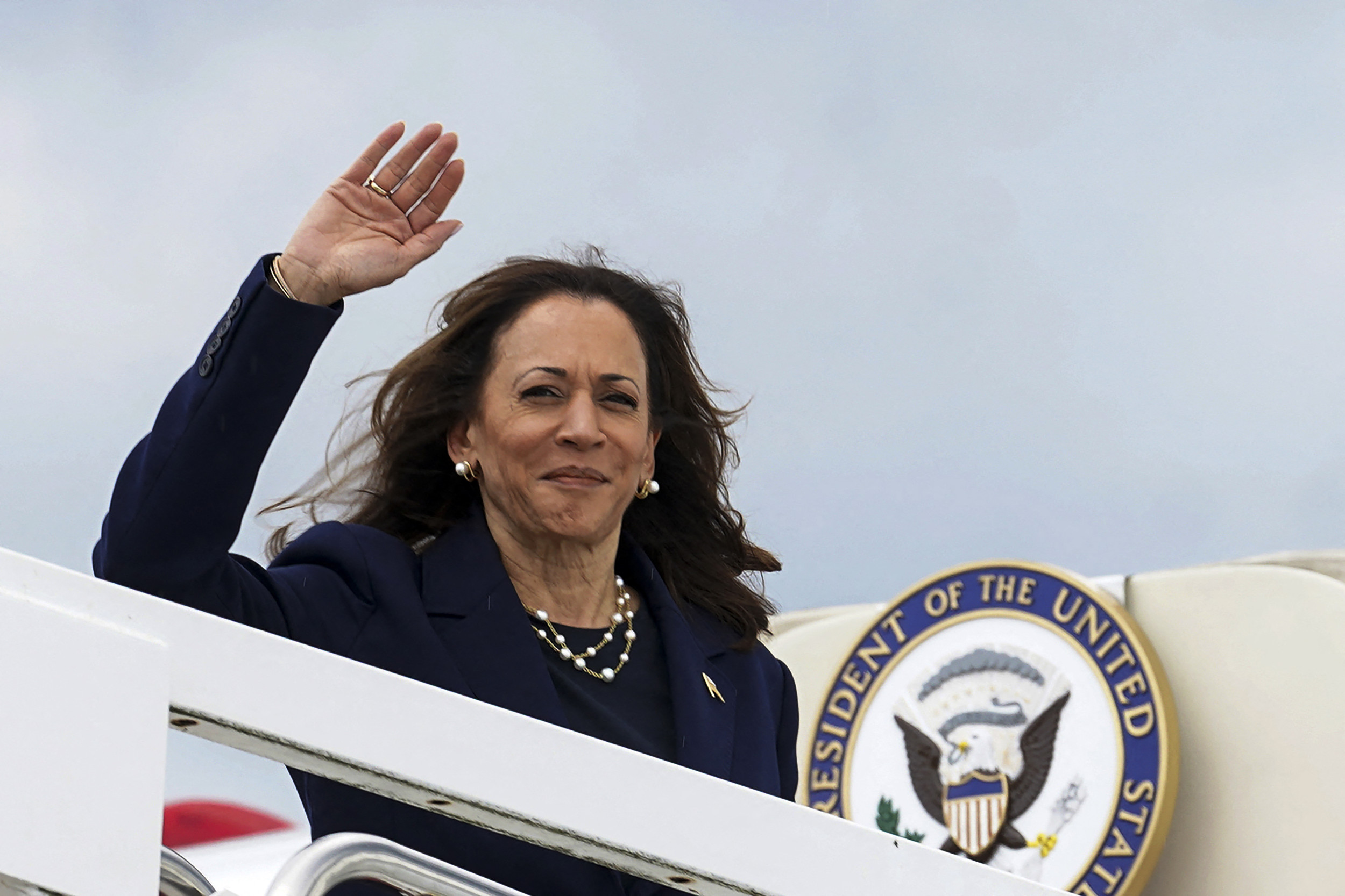 GOP Leaders Form Committee to Help Kamala Harris Win Election