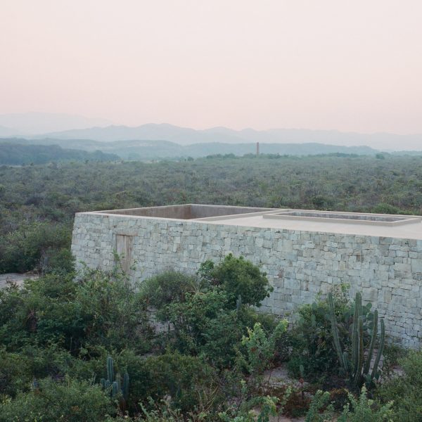 Axel Vervoordt and Tatsuro Miki create "cloister-like" gallery in Puerto Escondido