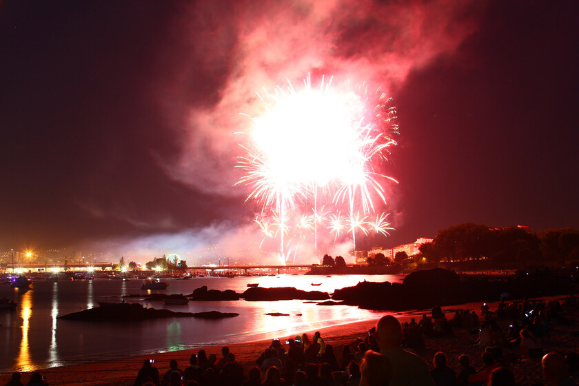 Ante el debate de fuegos artificiales sí o no, cada vez más pueblos optan por el no. Galicia deja el último ejemplo