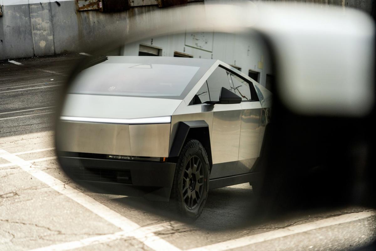 I drove Tesla’s apocalyptic Cybertruck through L.A. to figure out why it exists