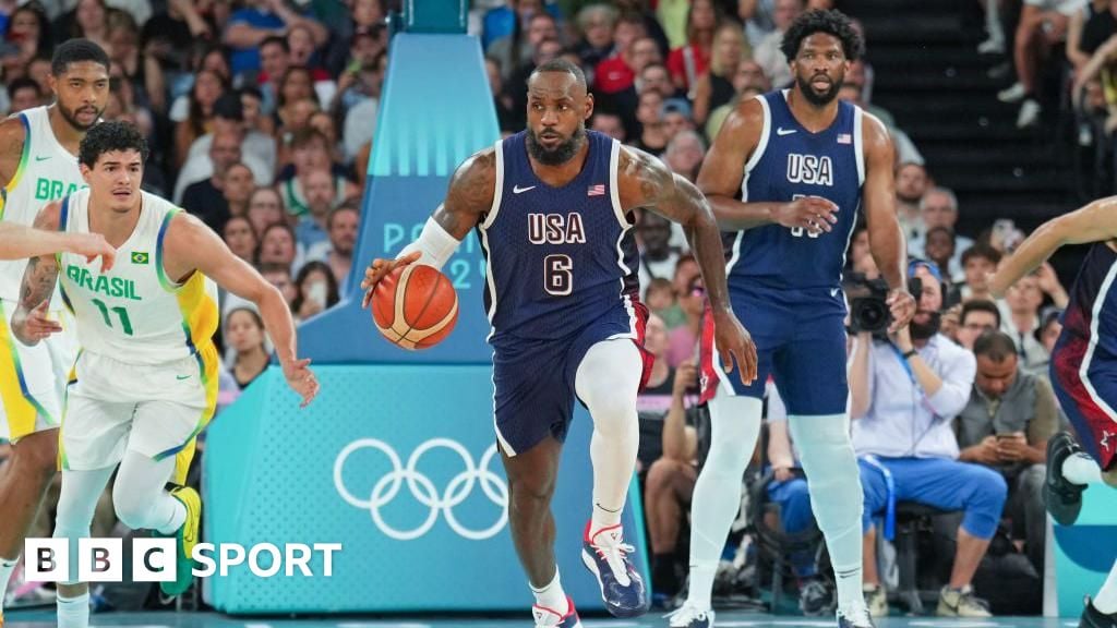 USA beat Brazil to reach basketball semi-finals