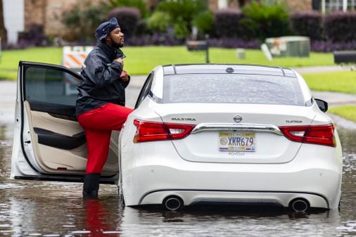 Tropical Storm Debby makes 2nd landfall in South Carolina, heavy rain expected up the East Coast