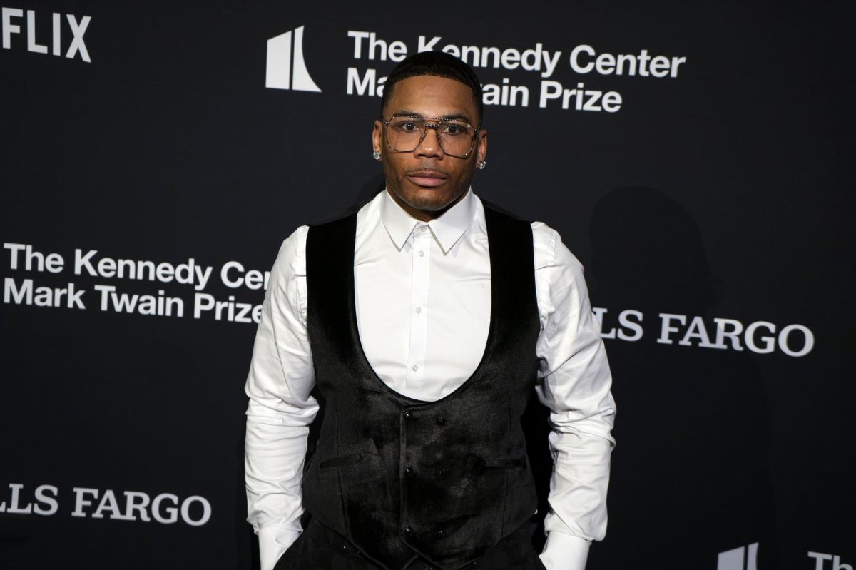 Missouri police arrest rapper Nelly on drug, driving violations