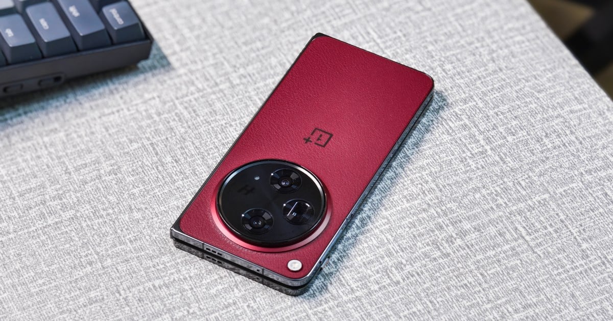 This is the OnePlus Open’s new red color, and it’s absolutely stunning