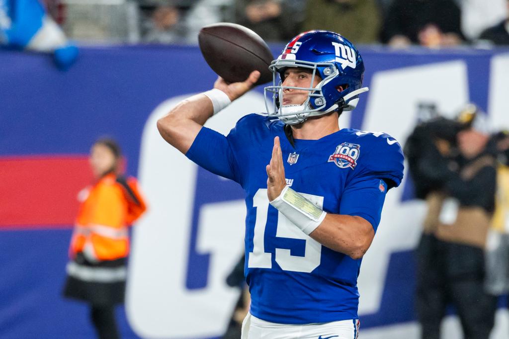 Giants must keep Tommy DeVito on the roster