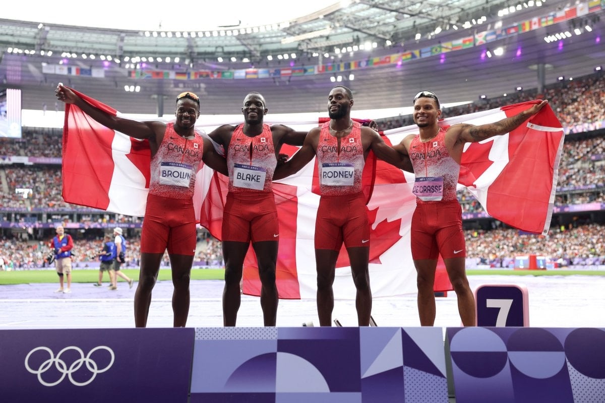 B.C.'s Jerome Blake helps Canada win 1st gold in 4x100 since 1996