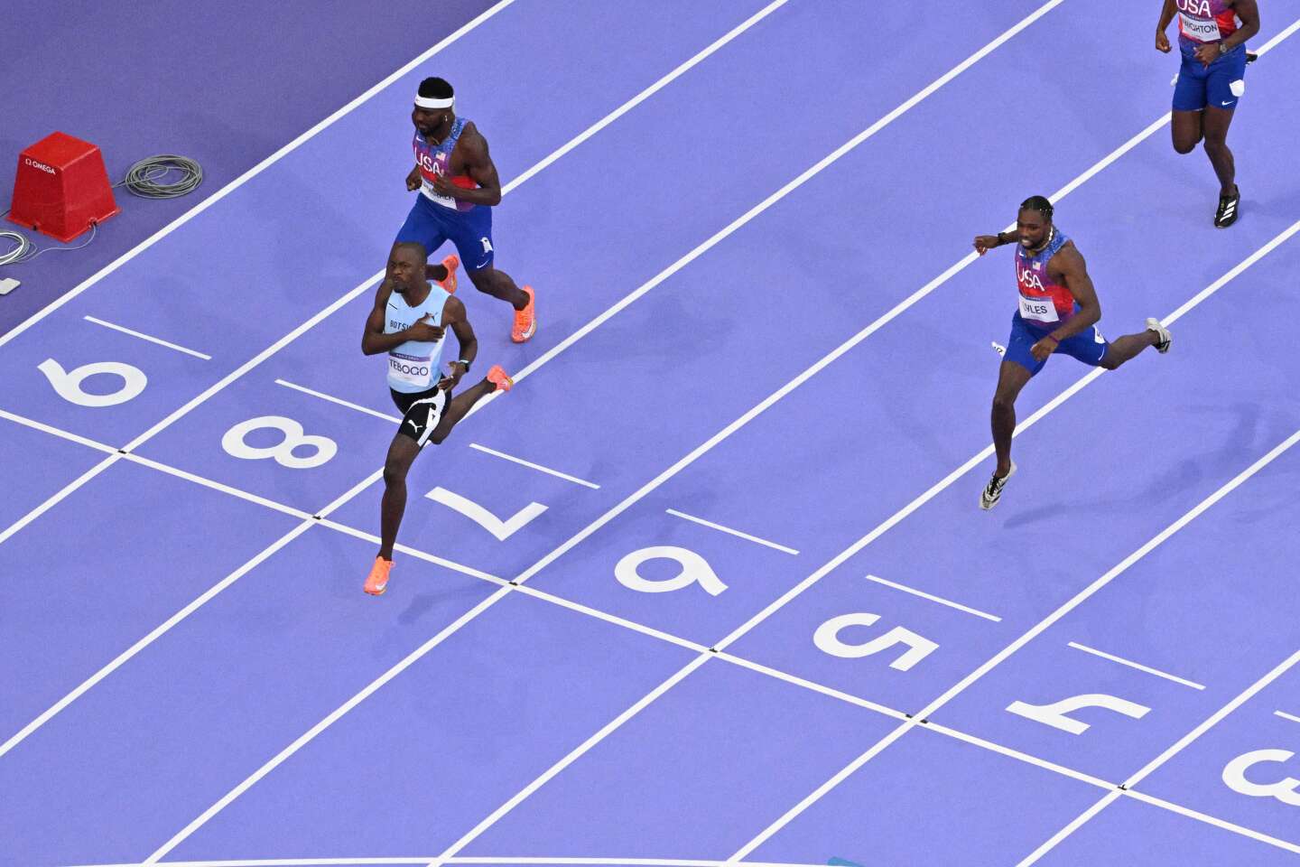 JO 2024 : Letsile Tebogo, premier champion olympique africain du 200 mètres au terme d’une finale tumultueuse