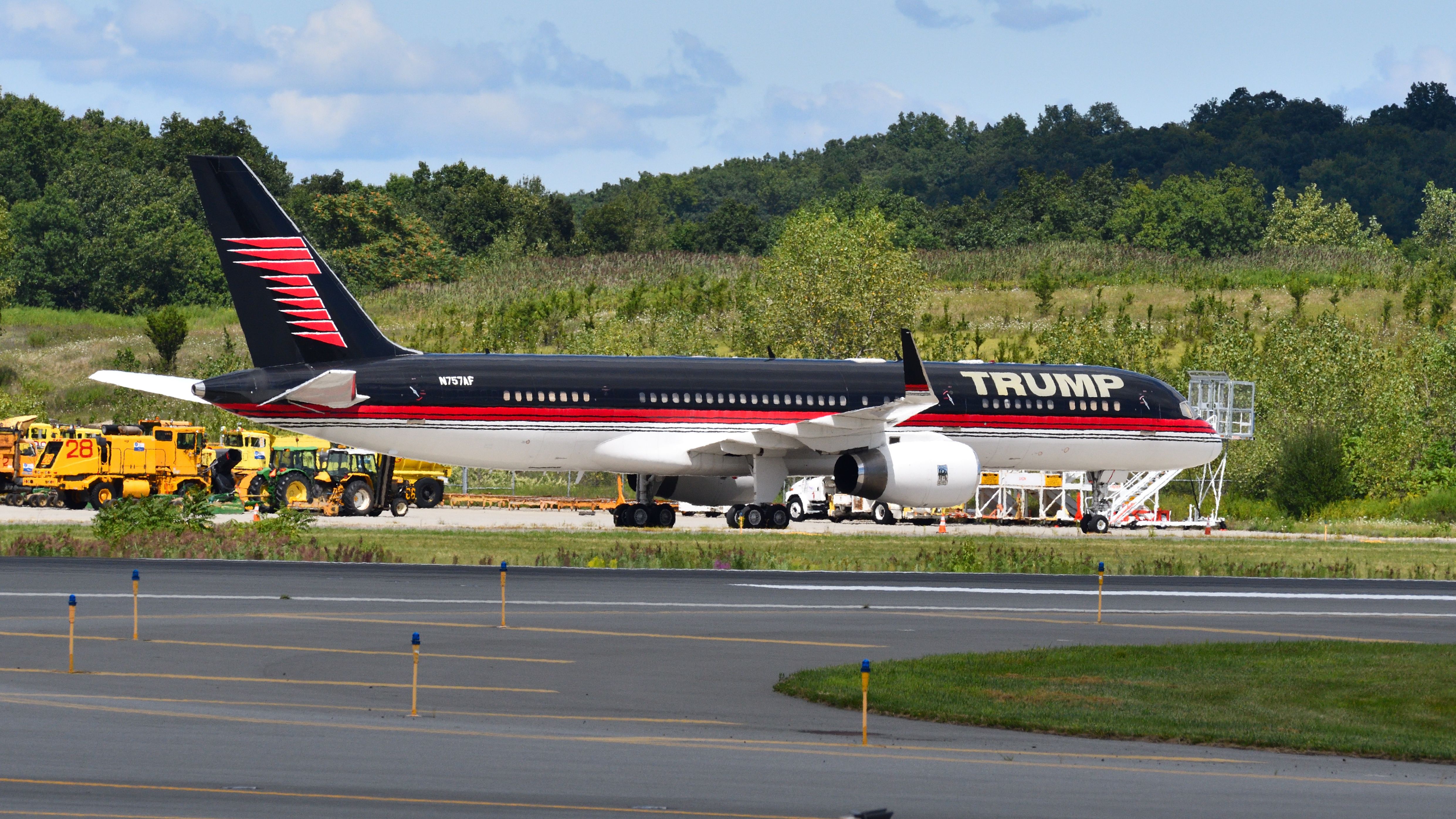 Donald Trump's Boeing 757 Diverts In Montana Following Mechanical Issue