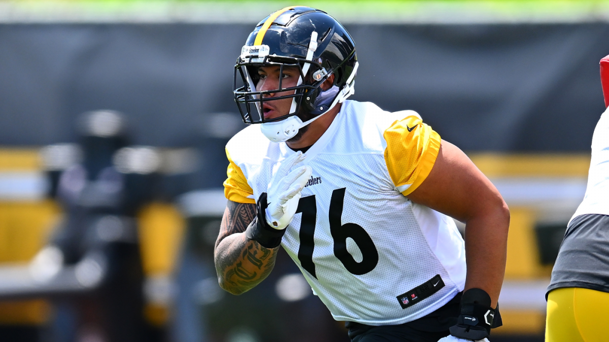 Steelers first-round pick Troy Fautanu injures knee in preseason loss to Texans