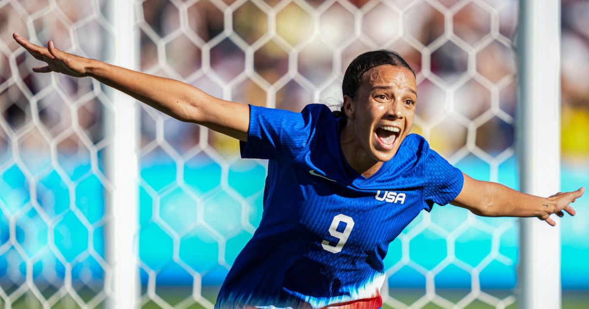 Golden Girls: U.S. defeats Brazil 1-0 to win Olympic gold in women's soccer