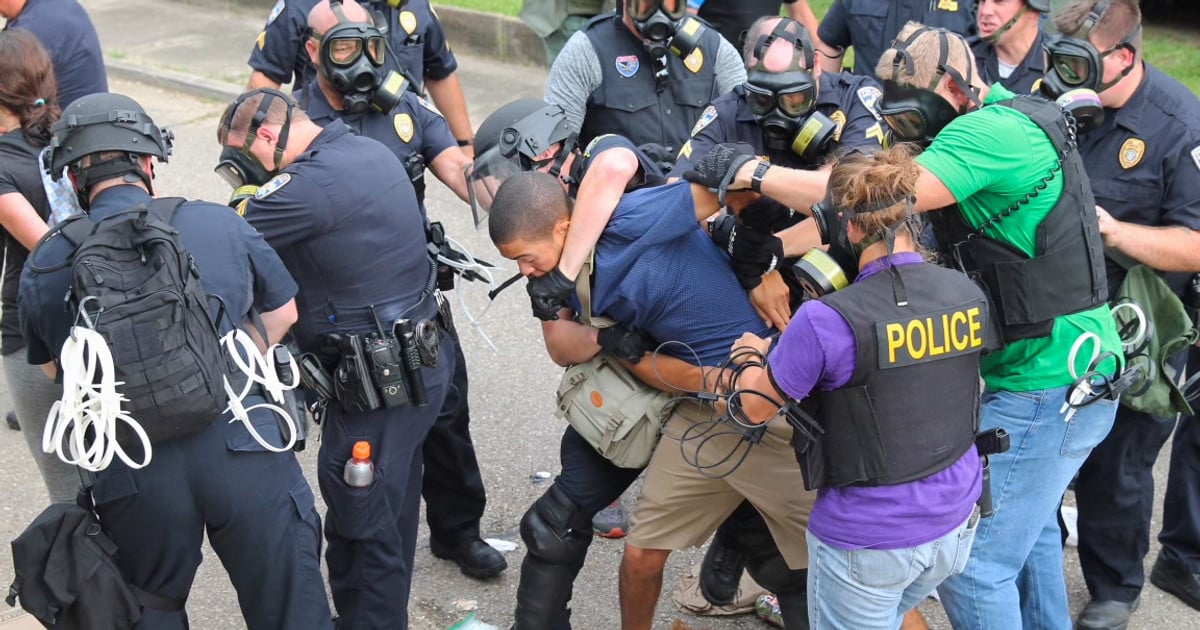 New Louisiana Law Serves as a Warning to Bystanders Who Film Police: Stay Away or Face Arrest