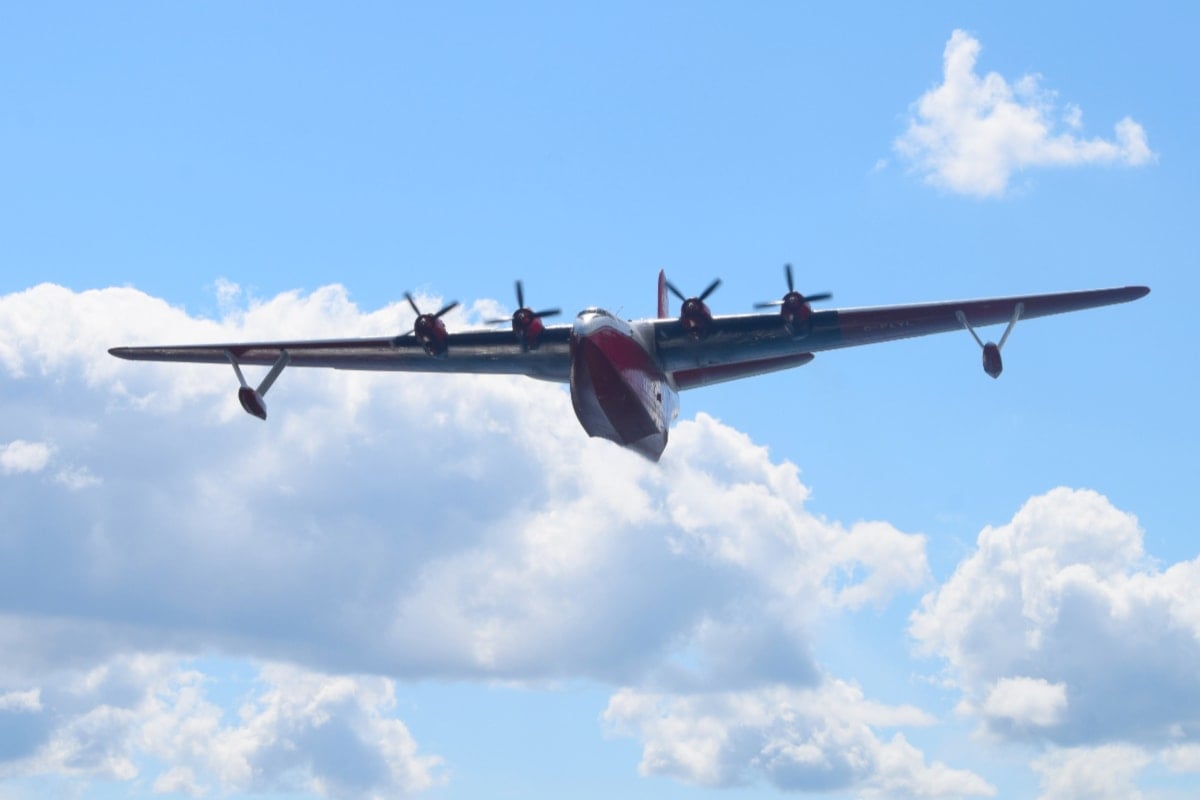 Hawaii Mars waterbomber takes its final flight