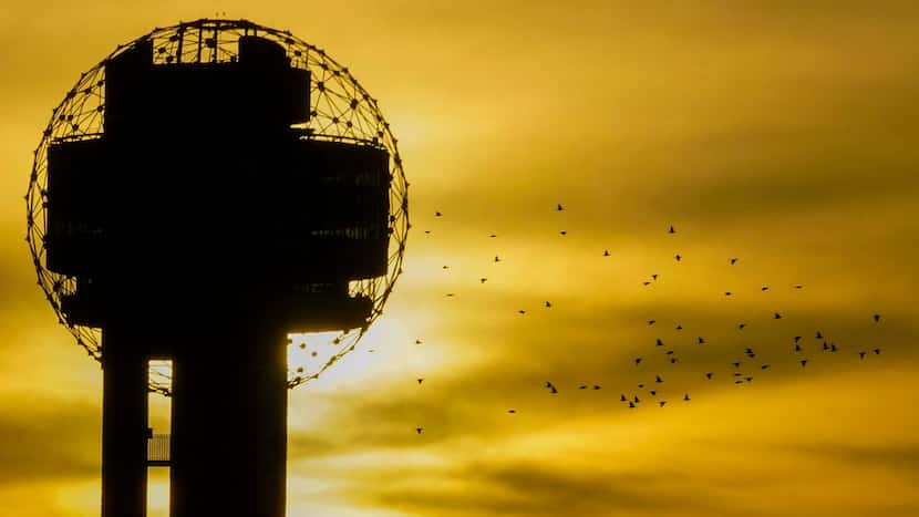 Monday Outlook: Climbing into the triple digits with an increasing fire danger to the west