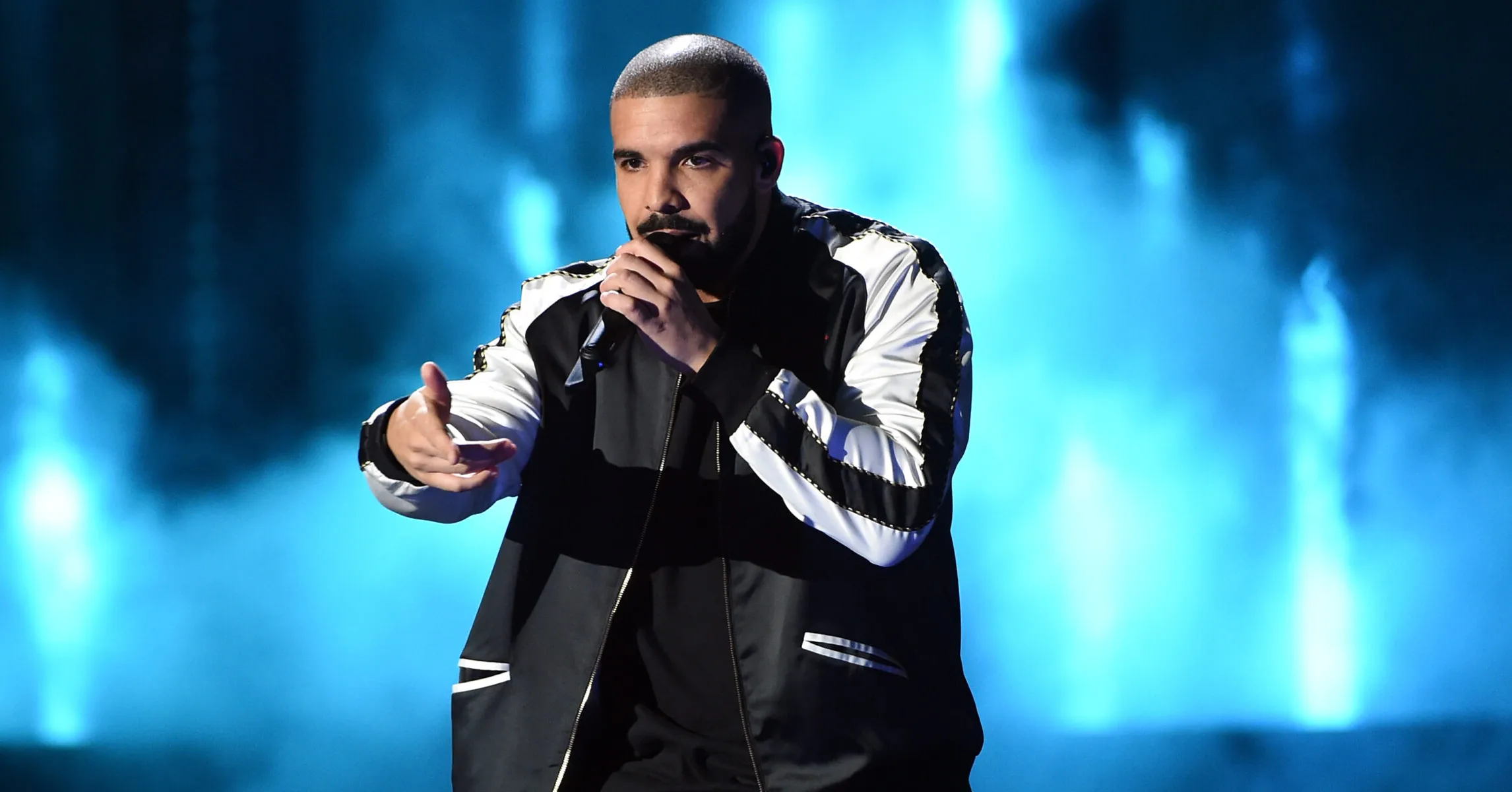 Drake's Texas ID Leads To Intense Debate About His Cringe-Factor