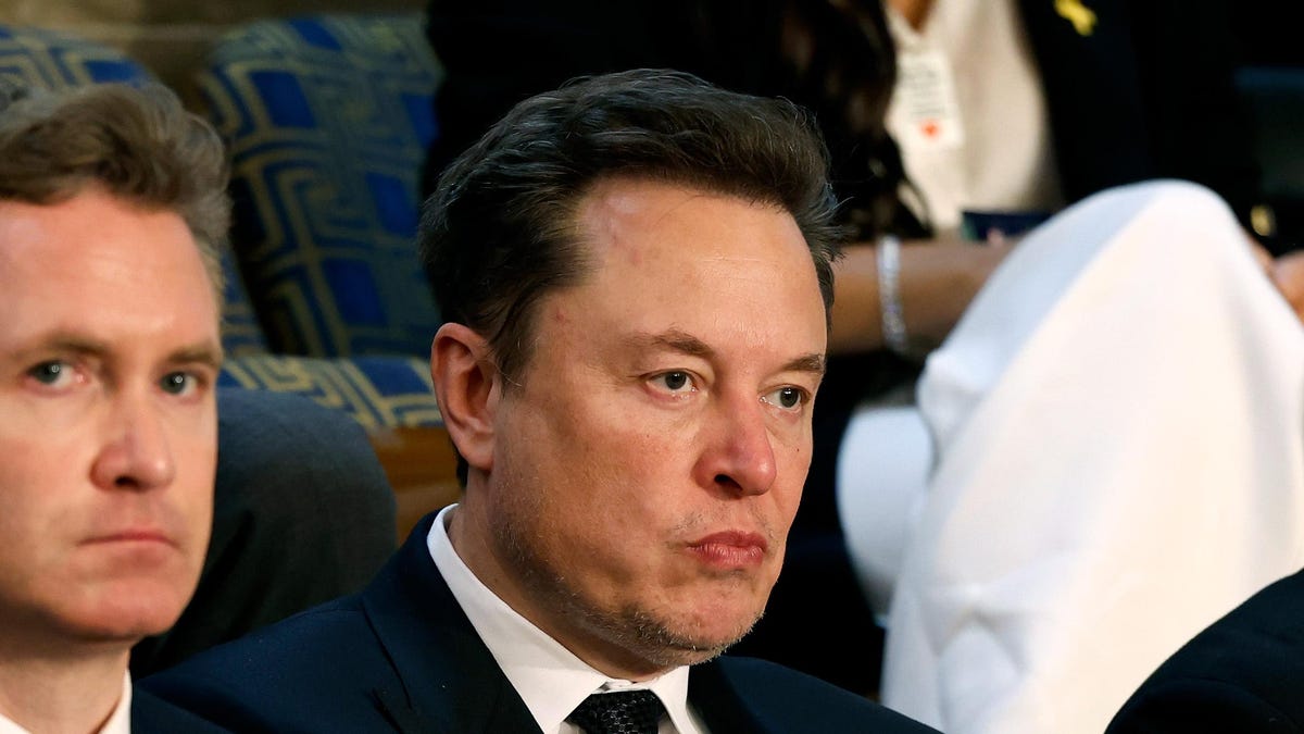 Judge in Elon Musk's Texas lawsuits owns Tesla stock