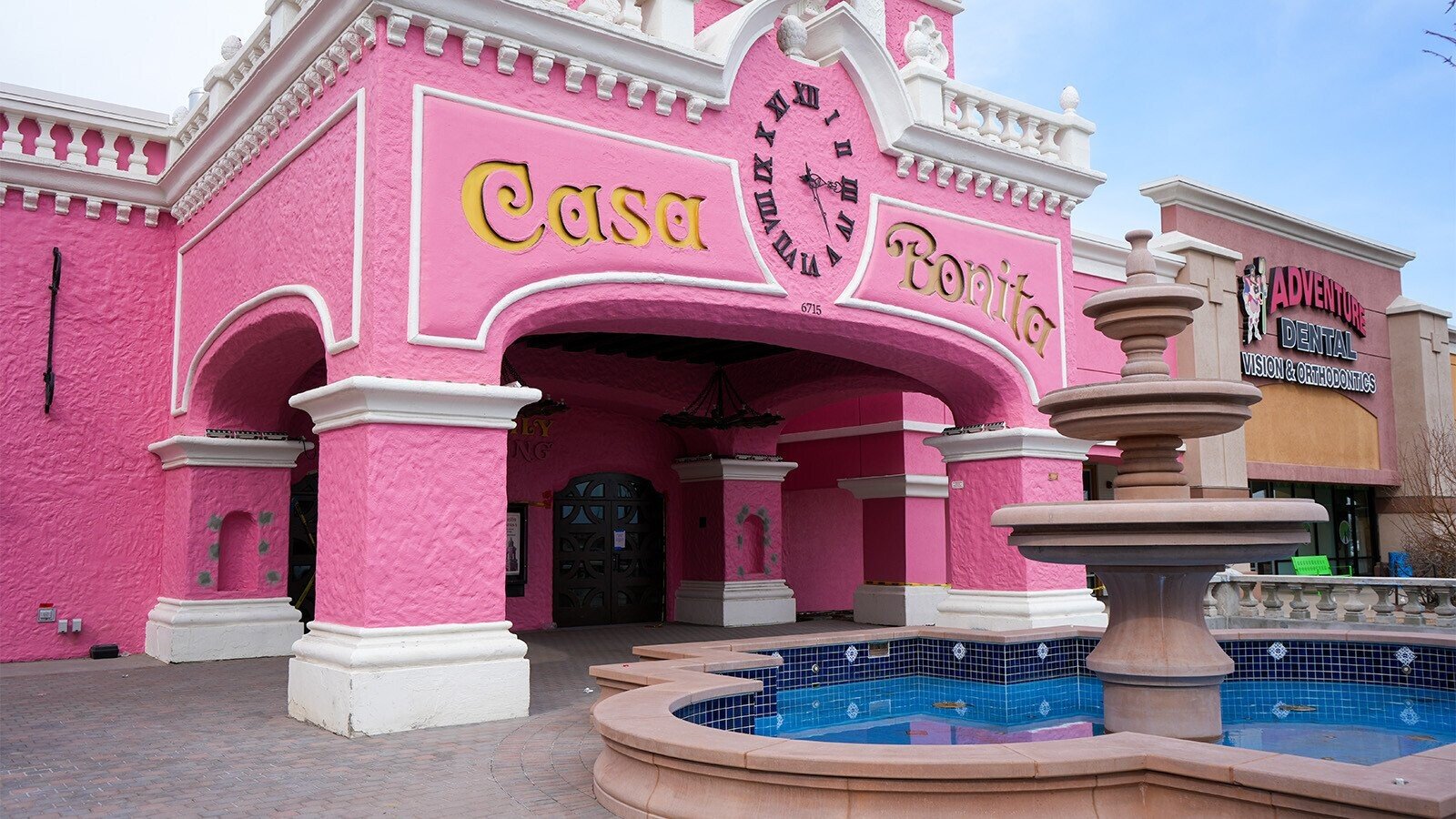 The Casa Bonita Menu Gets an Unofficial Power Ranking with a Surprise Top Dish