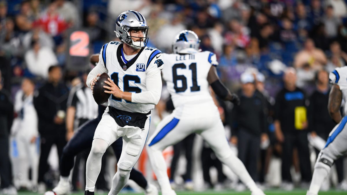 A Delta plane ran off the runway with Carolina Panthers players on board