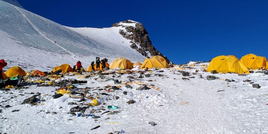 'Heavy lifter' drones could soon solve Mount Everest's trash problem