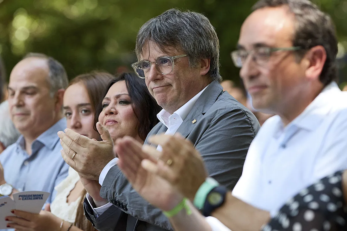 Puigdemont anuncia tras convocarse el pleno de Illa: "He emprendido ya el viaje de regreso desde el exilio"