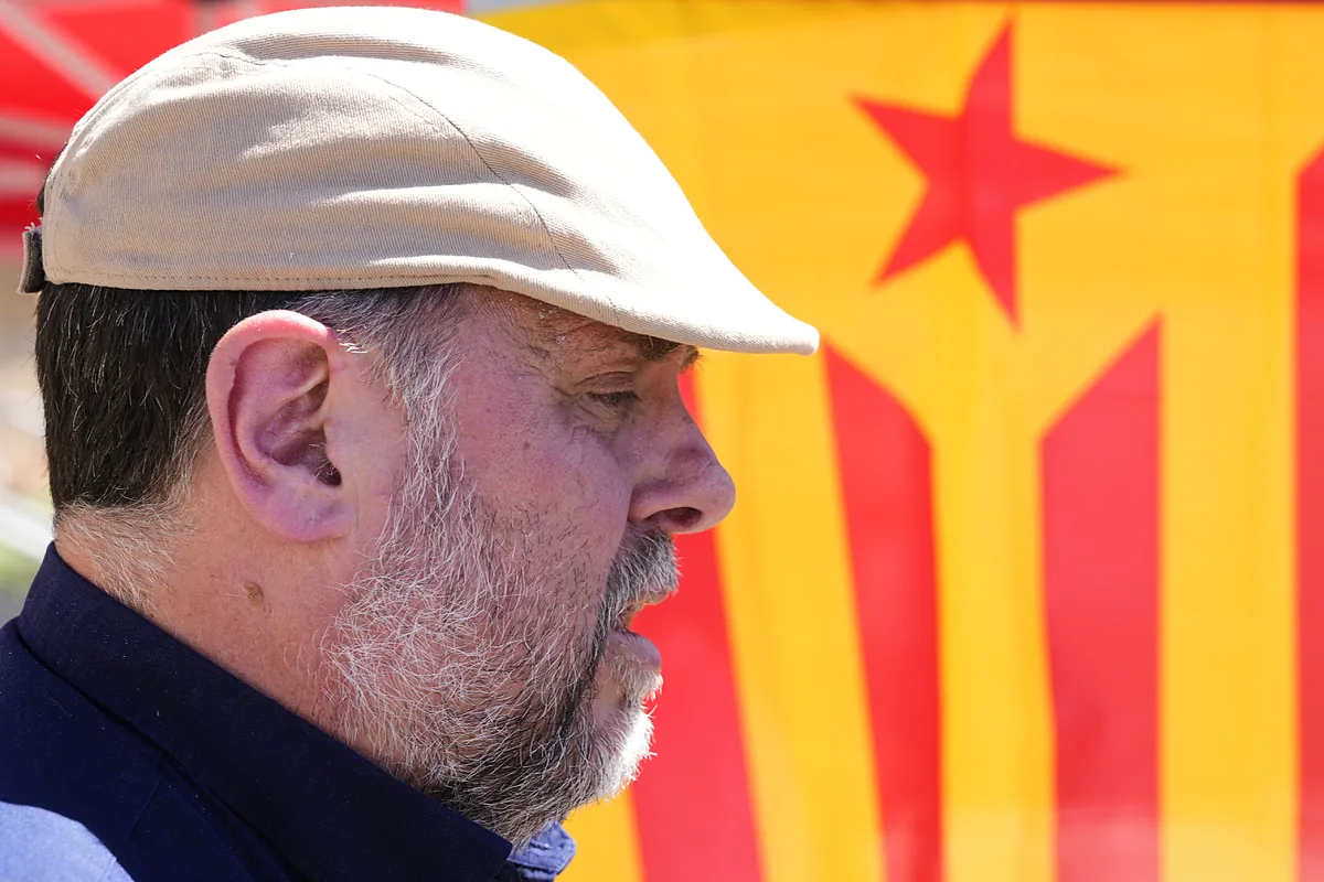 Junqueras evita apoyar explícitamente el pacto entre ERC y el PSC pero amenaza a Sánchez e Illa en caso de incumplirlo