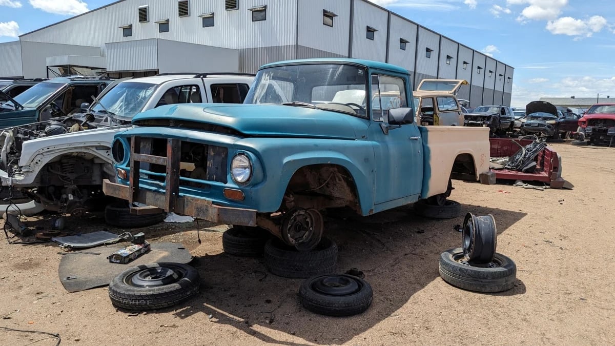 Junkyard Gem: 1963 International C-1000 Pickup