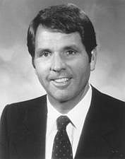 Former U.S. Sen. Steve Symms dies