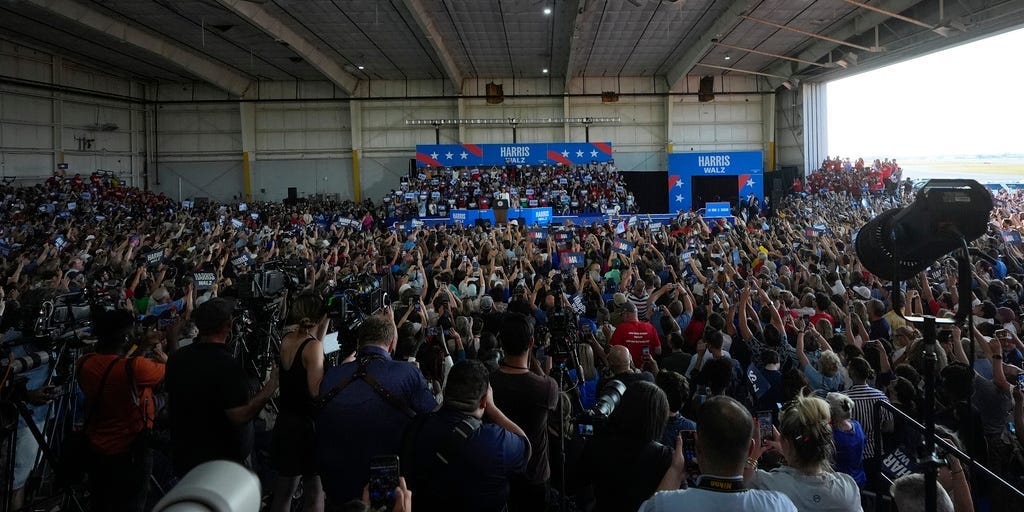 Trump is falsely claiming that Kamala Harris' rally crowd is AI generated. Unfortunately for him, the hype for Harris is very, very real.