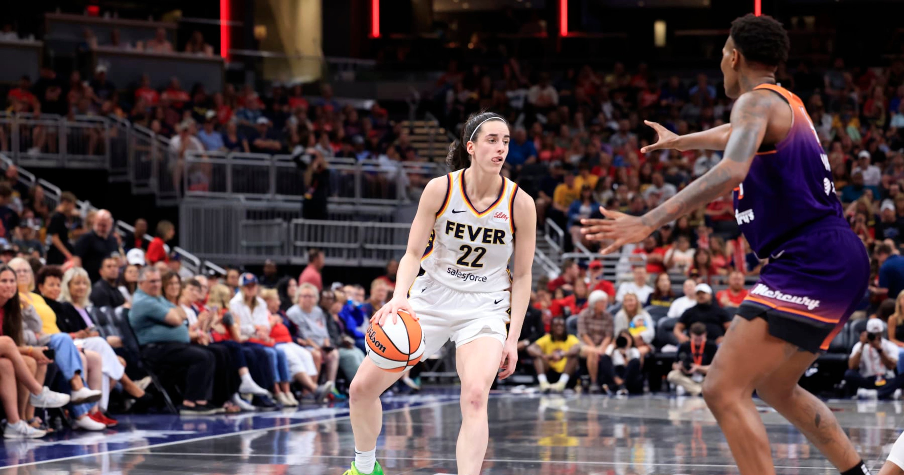 Caitlin Clark's Dominance in Fever's Win vs. Mercury Hyped by WNBA Fans amid ROY Race